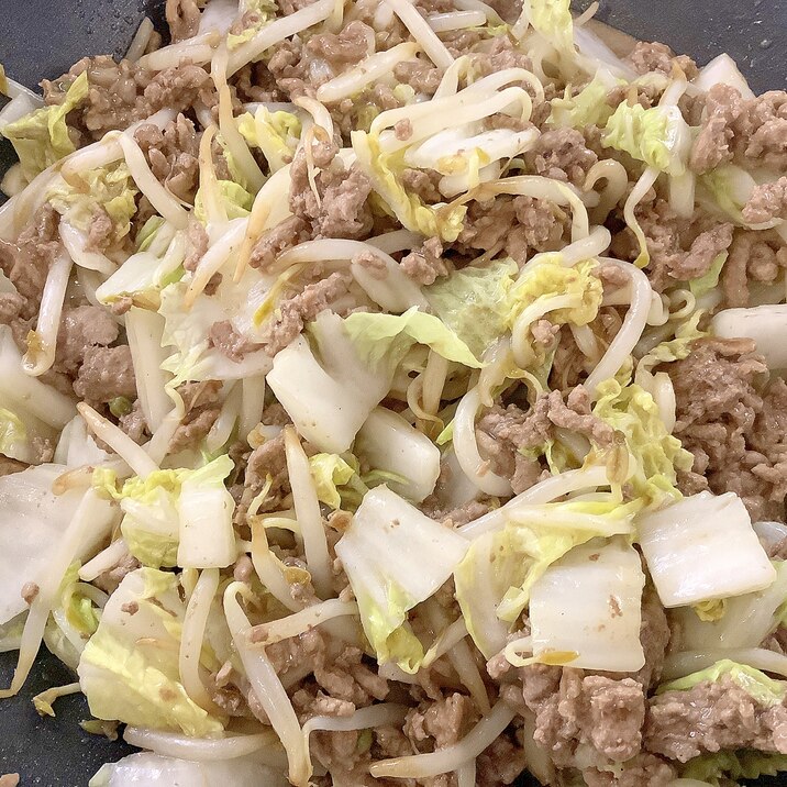 ♡簡単おいしい♡白菜ともやしの肉野菜炒め♡